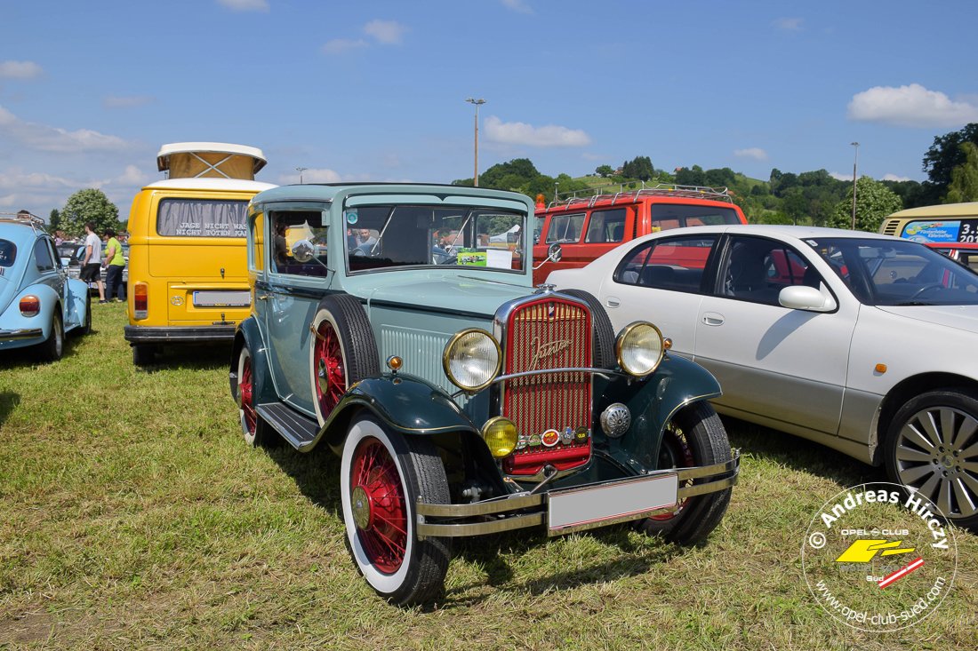 10. Oldtimer-, US-Car-, Biker- & Sportwagentreffen Weinberg/ Raab