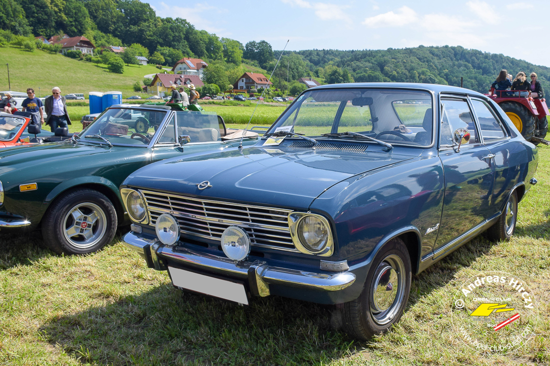 10. Oldtimer-, US-Car-, Biker- & Sportwagentreffen Weinberg/ Raab