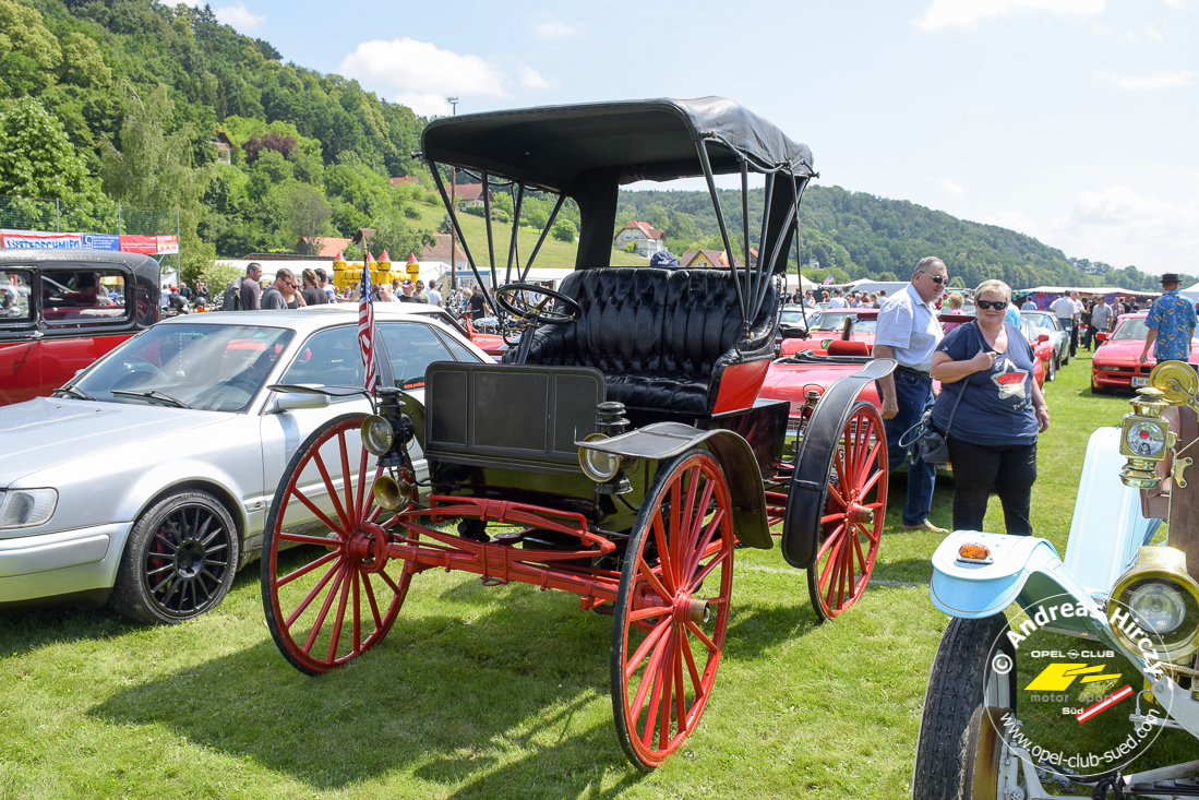 10. Oldtimer-, US-Car-, Biker- & Sportwagentreffen Weinberg/ Raab