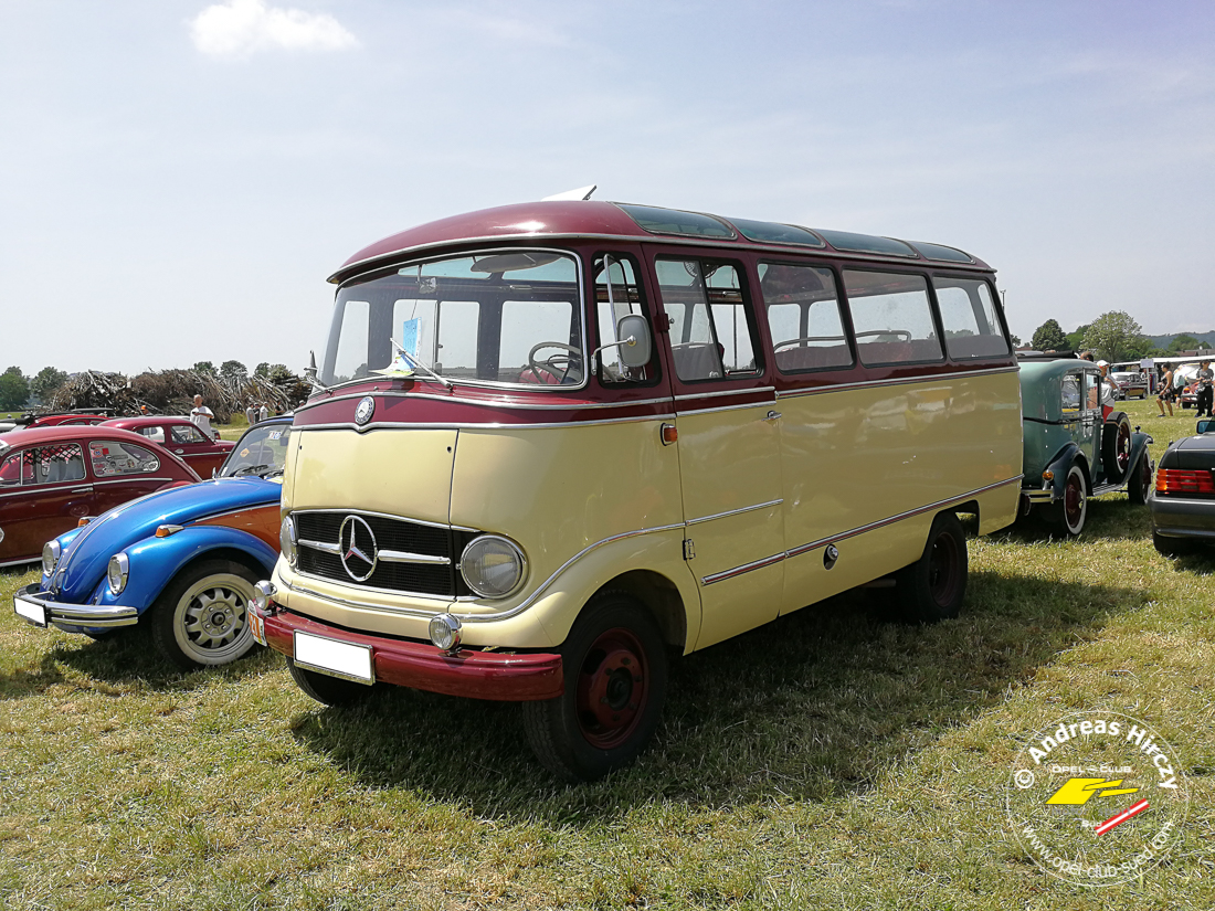 11. Oldtimer-, US-Cars-, Biker & Sportwagentreffen in Weinberg/ Raab